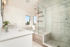 Tips for Replacing the Showerhead in Your Bathroom 