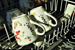 How to Deal with a Clogged Dishwasher
