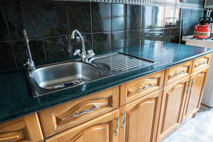 A Buyer’s Guide to Kitchen Sinks